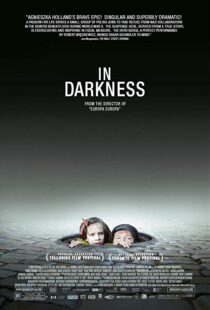 دانلود فیلم In Darkness 201113748-1800416616