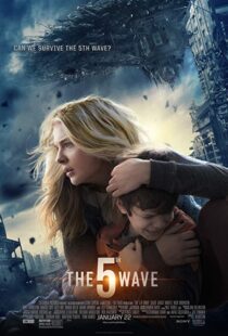 دانلود فیلم The 5th Wave 201616116-227143832