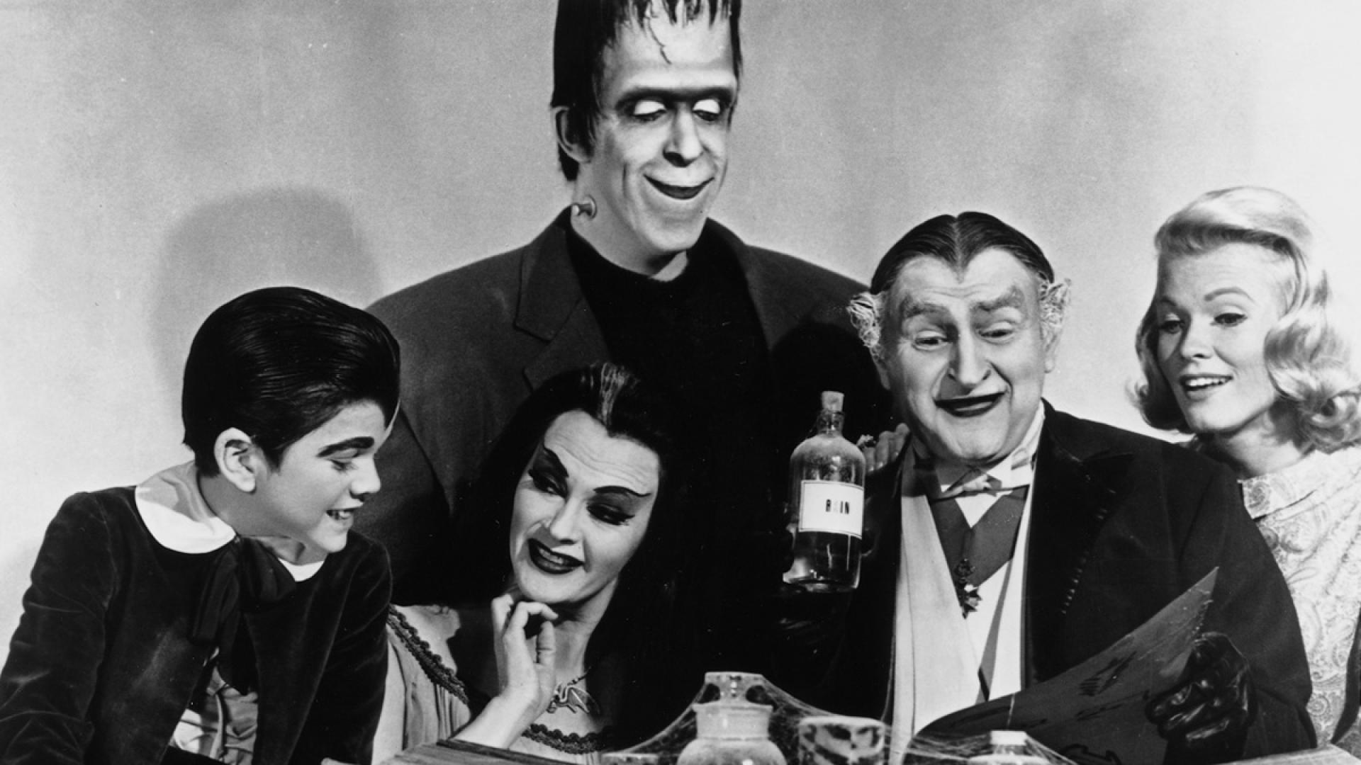 دانلود سریال The Munsters