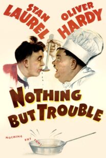 دانلود فیلم Nothing But Trouble 1944404817-2072250384