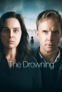 دانلود سریال The Drowning406082-236340728